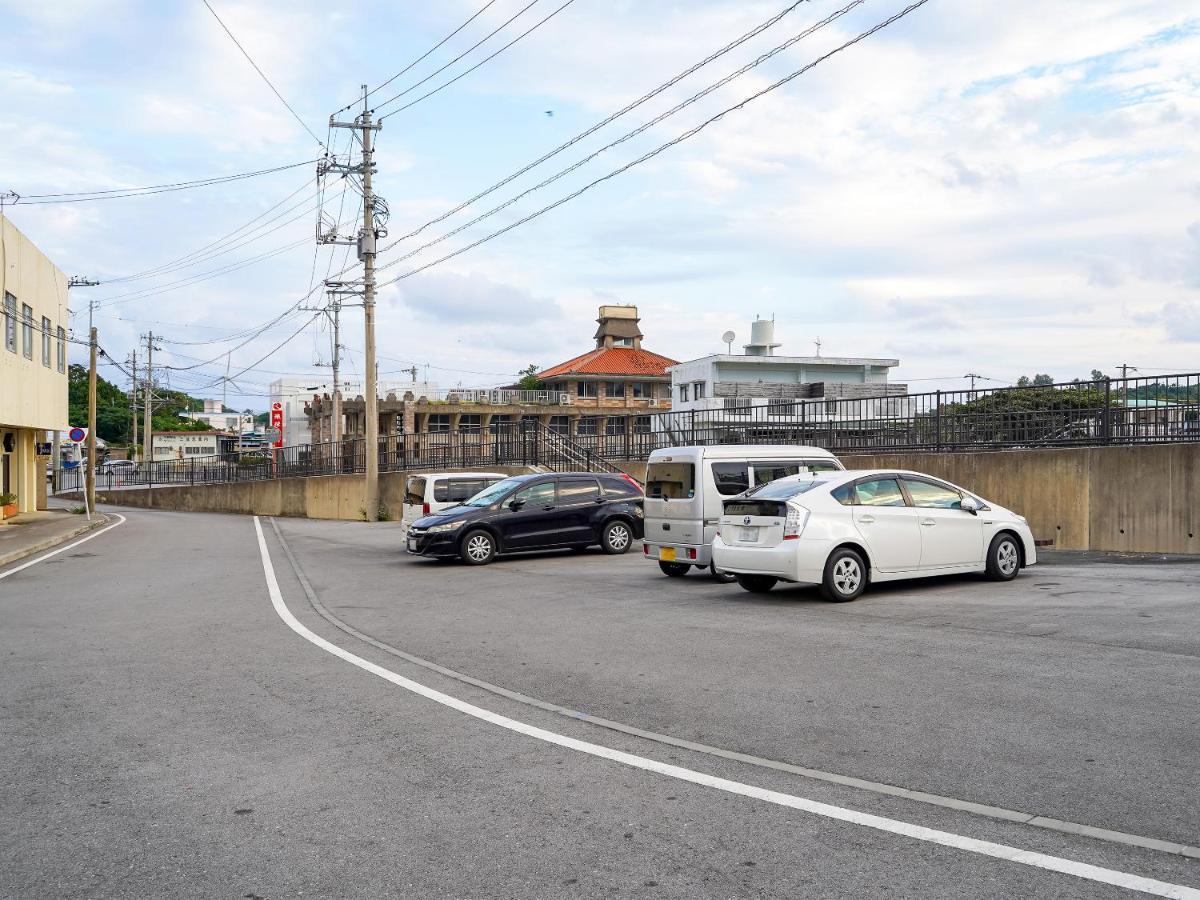 Irregular Inn Nakijin Exterior photo